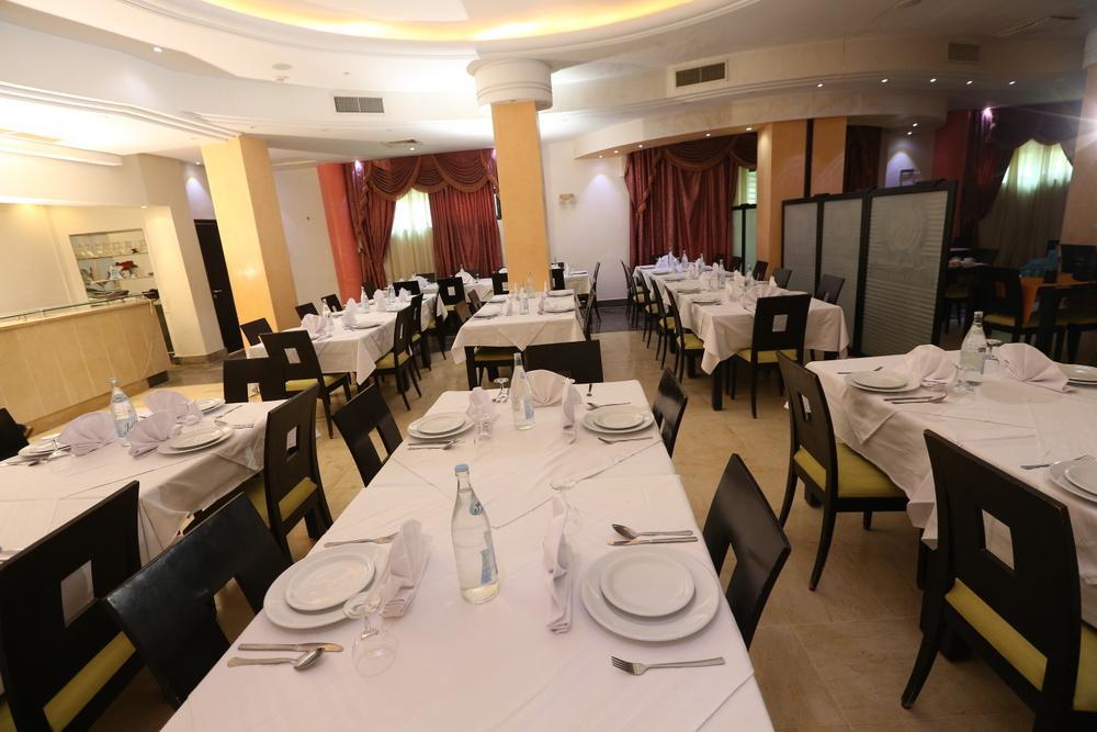 Hotel Ksar Dhiafa By Plaza Hotels & Resorts Sidi Bouzid Buitenkant foto