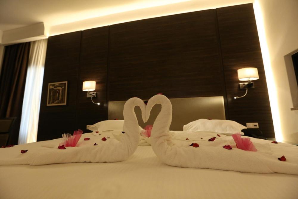 Hotel Ksar Dhiafa By Plaza Hotels & Resorts Sidi Bouzid Buitenkant foto