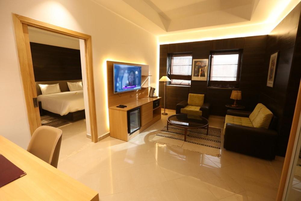 Hotel Ksar Dhiafa By Plaza Hotels & Resorts Sidi Bouzid Buitenkant foto